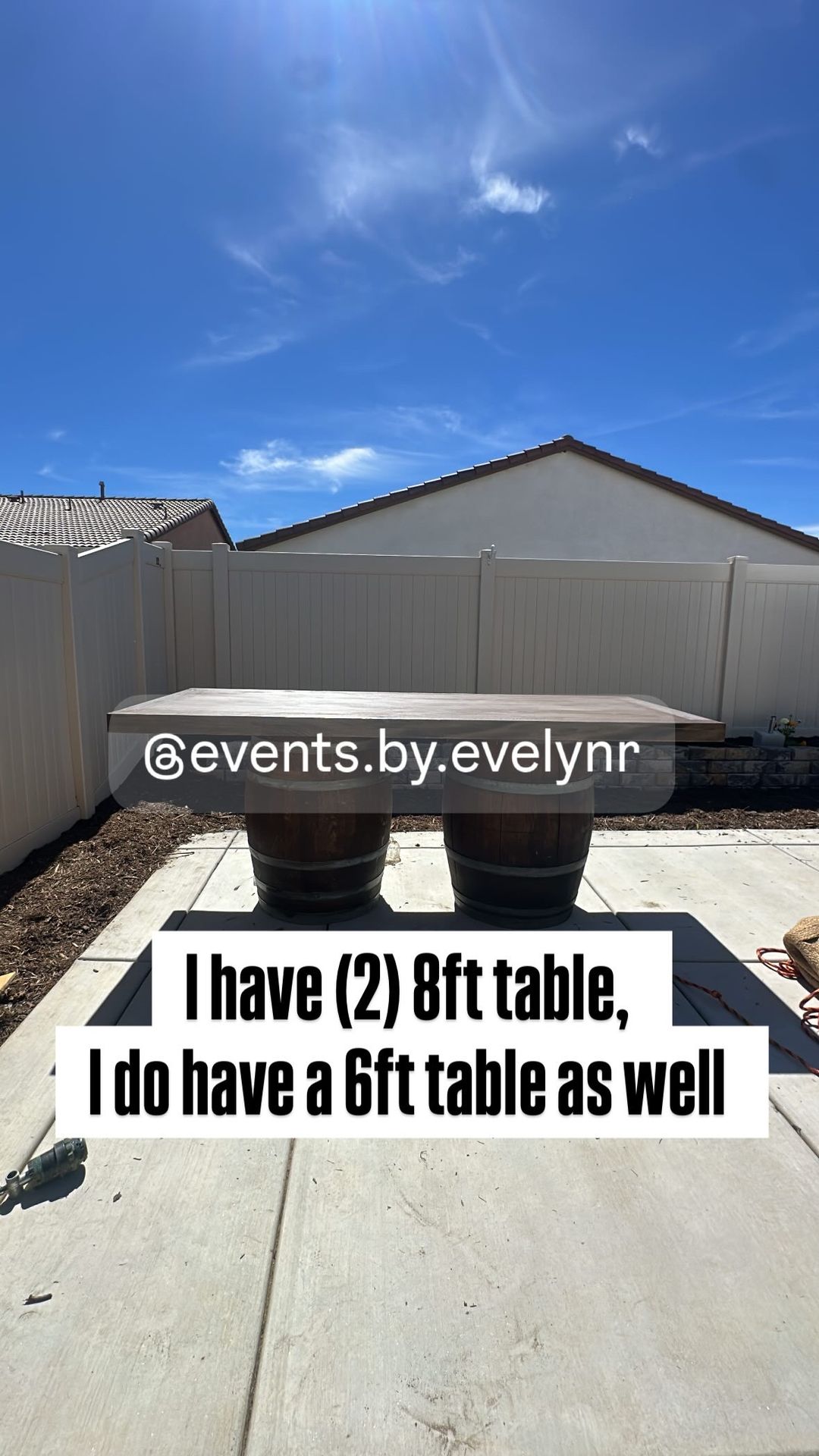 2 barrels 1 table