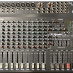 Emx 2000  Powered Mixer