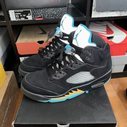Aqua Jordan 5 Retro Size 10