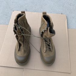 DANNER 10-1/2" WORKWEAR BOOTS 