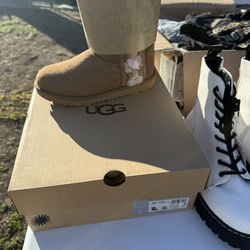 Community Yard Sale Today Tons Of New Items Going For Cheap Trying To Get Rid