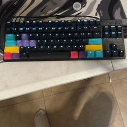 Logitech mechanical gaming computer 