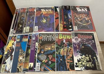 DC Batman Comic Book Lot 1990s Shadow Of The Bat Knightquest Detective Comics