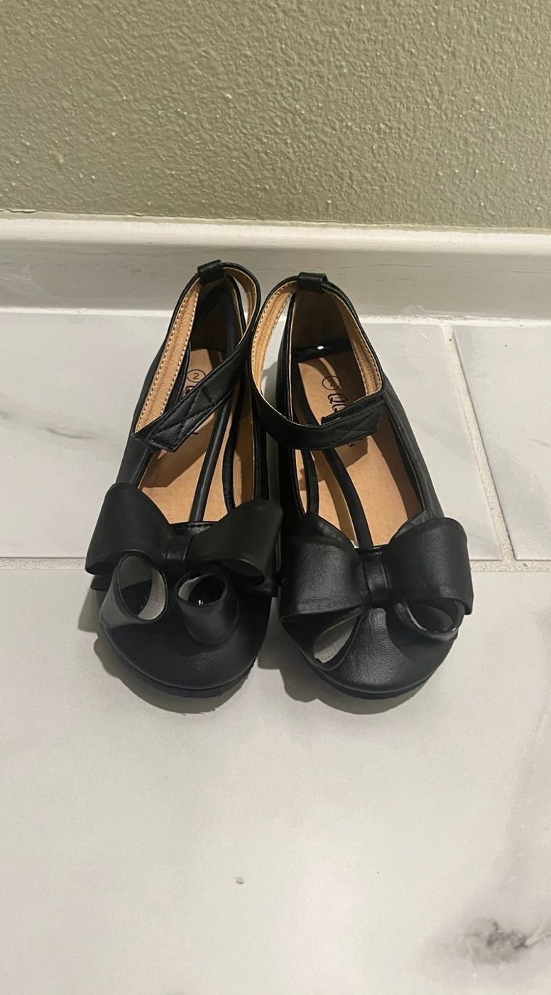 QQ Girls Black Flats with Bow and Buckle Strap