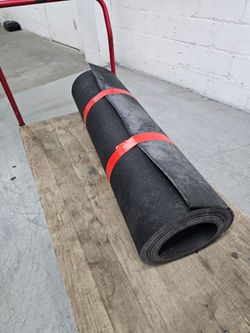 Rolled Black Rubber Flooring Mat