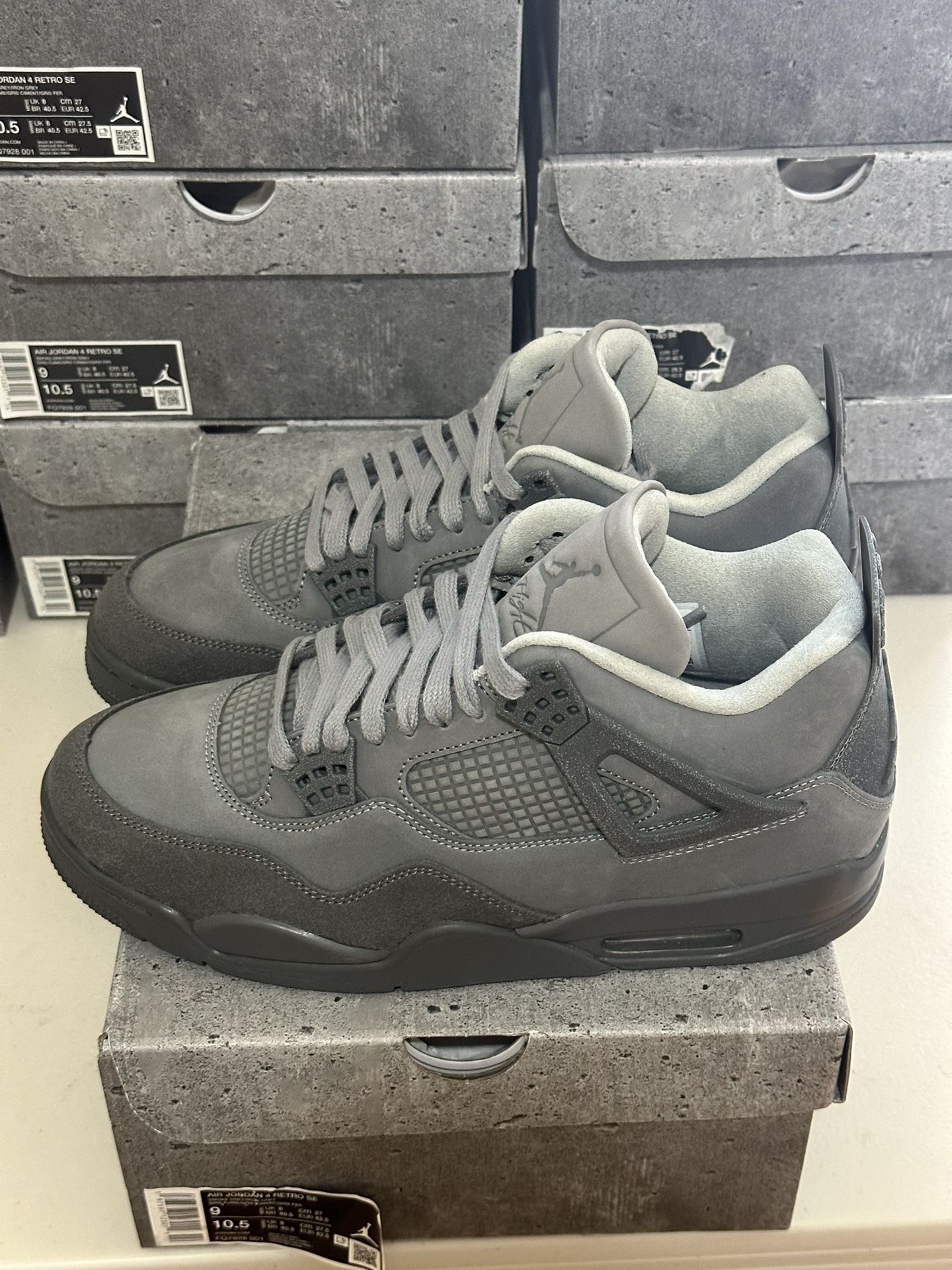 JORDAN RETRO 4 SE Wet Cement 
