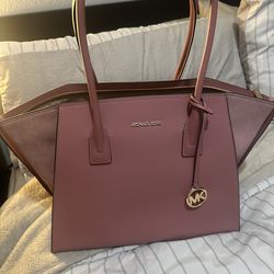Michale Kors pink bag