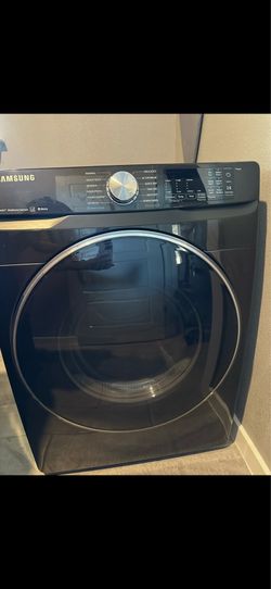 Gas Samsung Dryer and Washer Set
