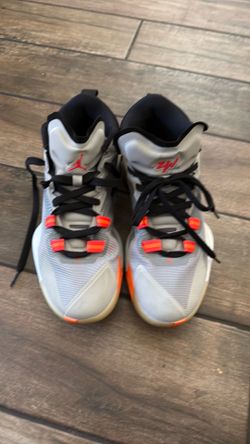 Nike Jordan Zion 1 Shoes Smoke Grey Orange DA3130-008 Mens Size9