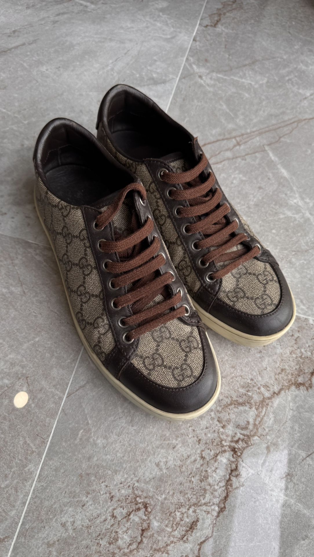 Tessuto Gucci Supreme Low Top Sneakers 36,5 Size