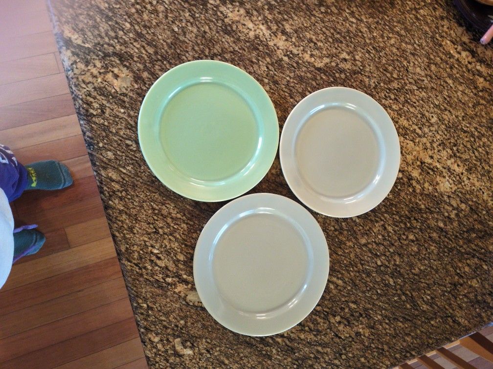 Bauer Pottery 3 Plates