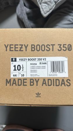 Yeezy boost 350 V2