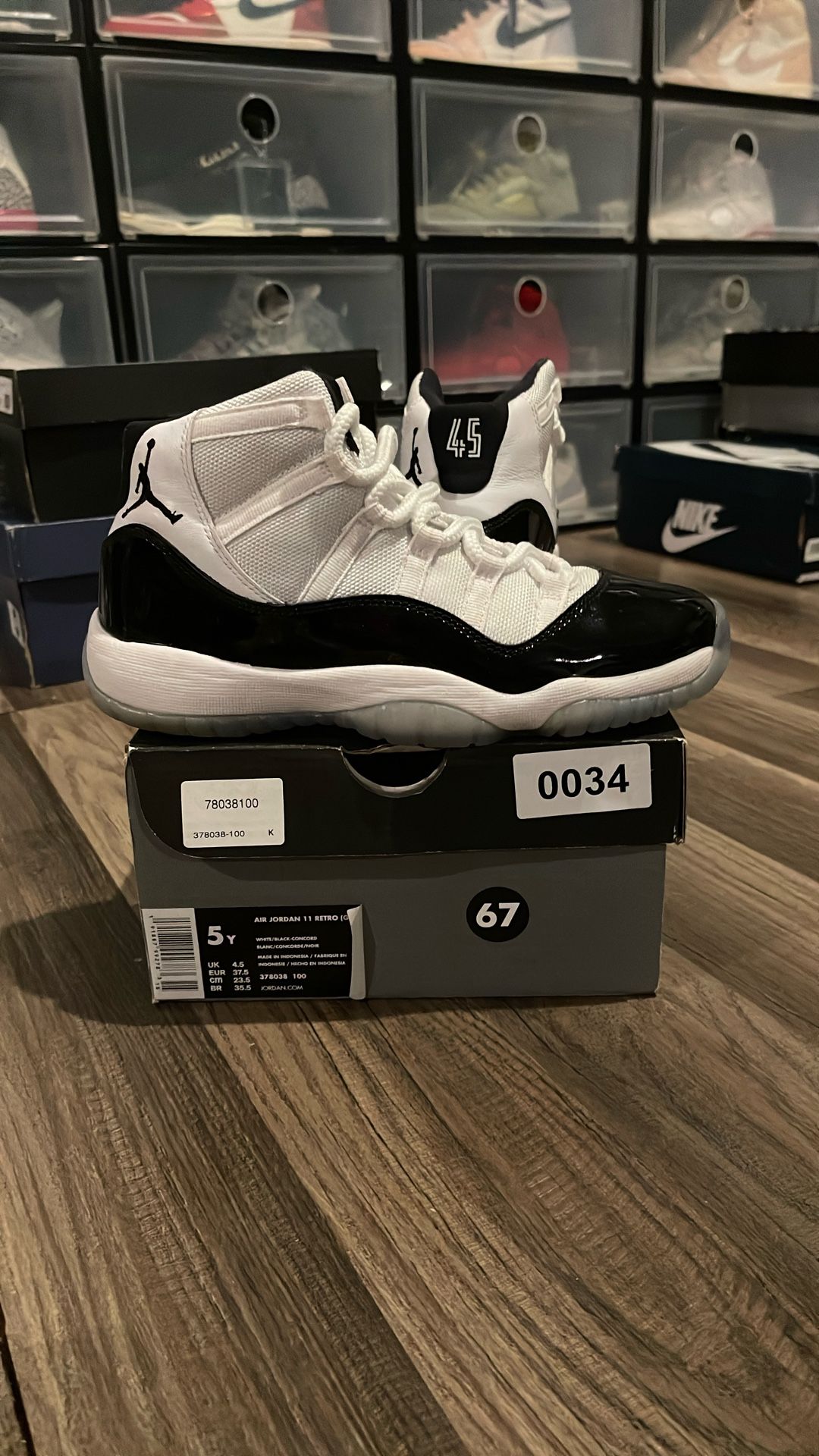 AIR JORDAN 11 RETRO CONCORDS SIZE 5Y 6.5 WOMENS