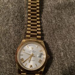 Rolex Day Date 18k Romen Numerals  Maybe Trade