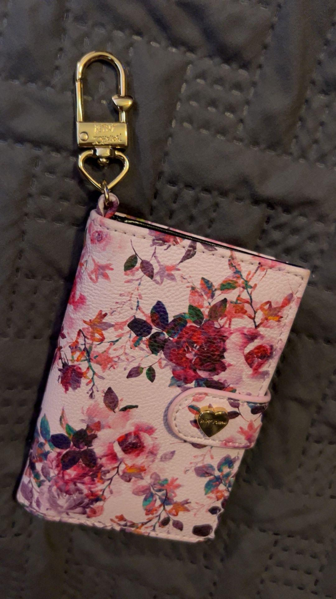 Betsey Johnson keychain wallet