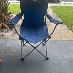 Out Doors Chairs Like New