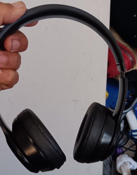 Beats Solo 3 Bluetooth Headphones
