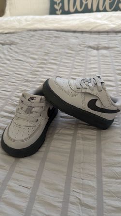 Toddler Nike Force 1 shoes