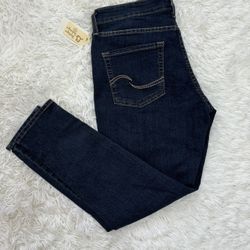 Signature Levi 