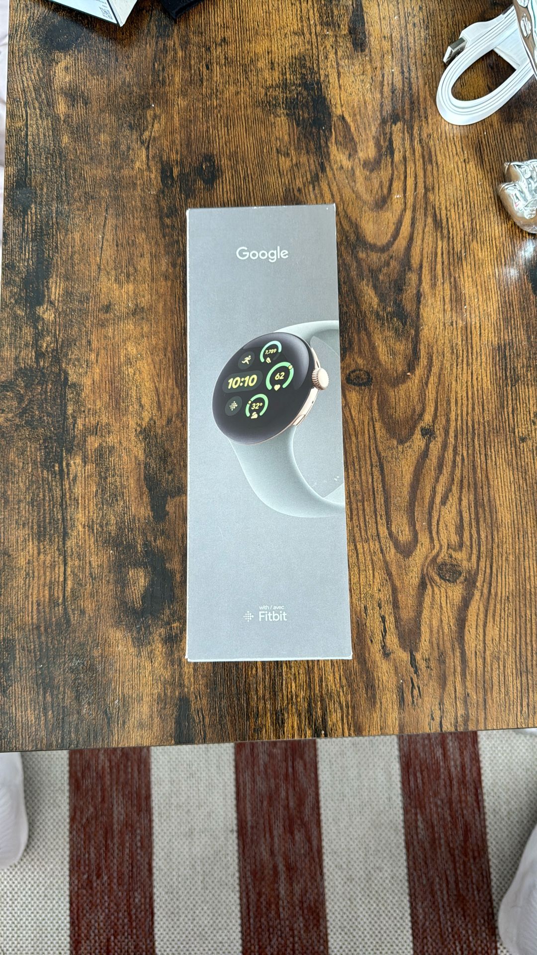 Google Pixel Watch 3 (Fitbit)