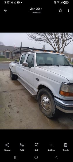 Ford pickup