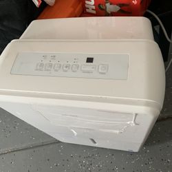 Dehumidifier 