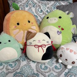 Squishmallow Plushies 