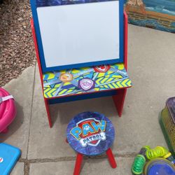 Paw Patrol White Board Desk With Book Holder 