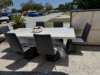 Comedor blanco 6 sillas semi nuevo