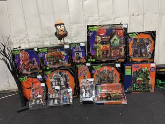 Halloween Spooky Town Set Up