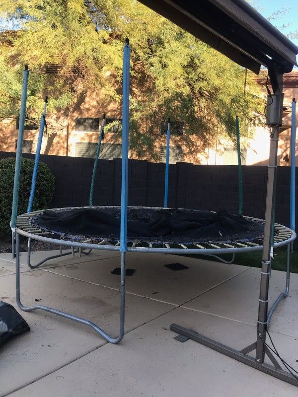 Trampoline