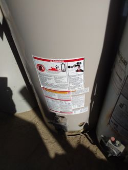 Hot water heater 40-gallon