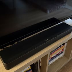Bose TV Speaker Soundbar - Excellent Condition