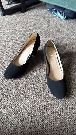 Black shoes