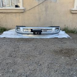 2020-2022 Ford Super Duty F 250 F 350 Front Bumper OEM