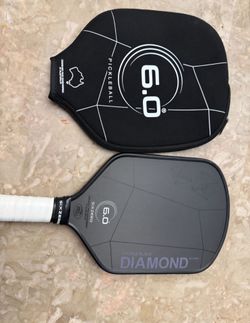Double Black Diamond 16 mm pickleball paddle