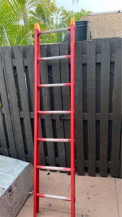 7 Ft. Ladder