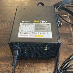 Corsair RM750 Power Supply