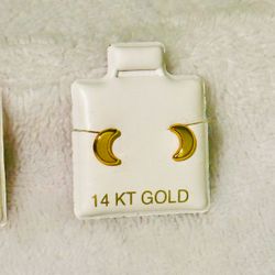 Beautiful half moon 14K Gold Earring