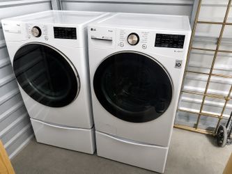 LG WM4000HWA Washer + DLEX4000W Dryer Set w/ Pedestals & Premium Hoses - Mobile, AL”