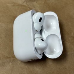 Apple AirPods Pro 2 (2nd Generation)
