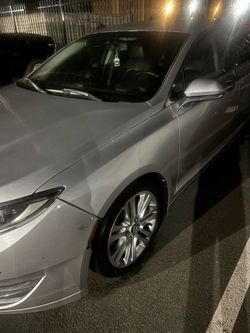 2014 Lincoln MKZ