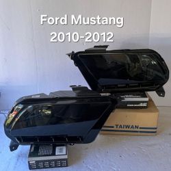 Ford Mustang 2010-2012 Headlights 
