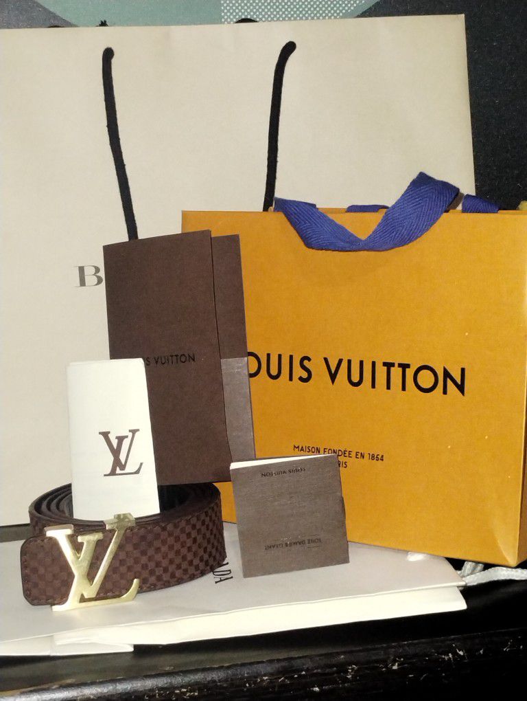 Brand New Louis Vuitton Belt With Proof Of Purchase An Gift Bag