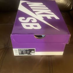 Nike SB Dunk Low Pro