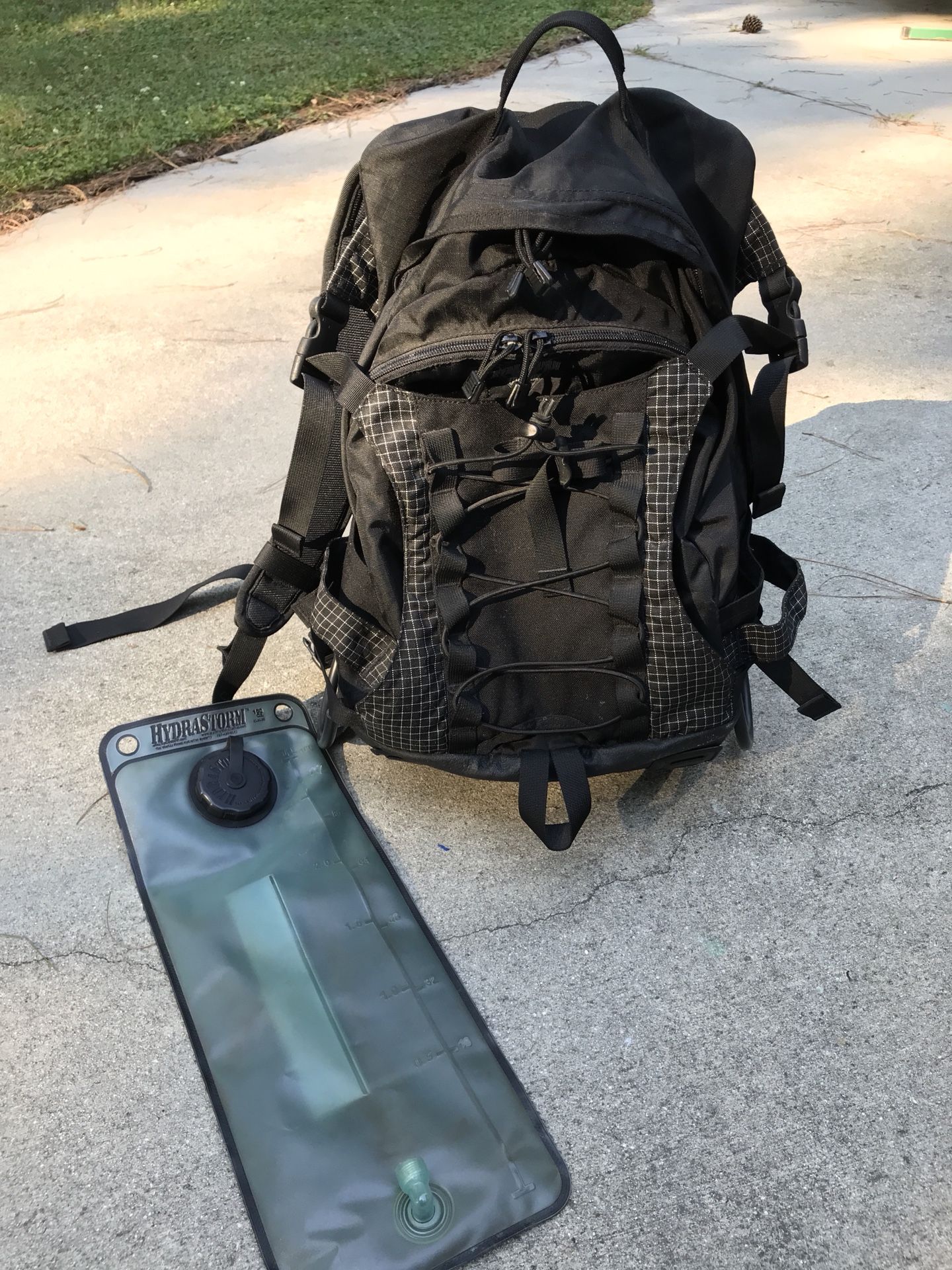 BlackHawk HydraStorm Matrix 100 oz Pack - Used Once