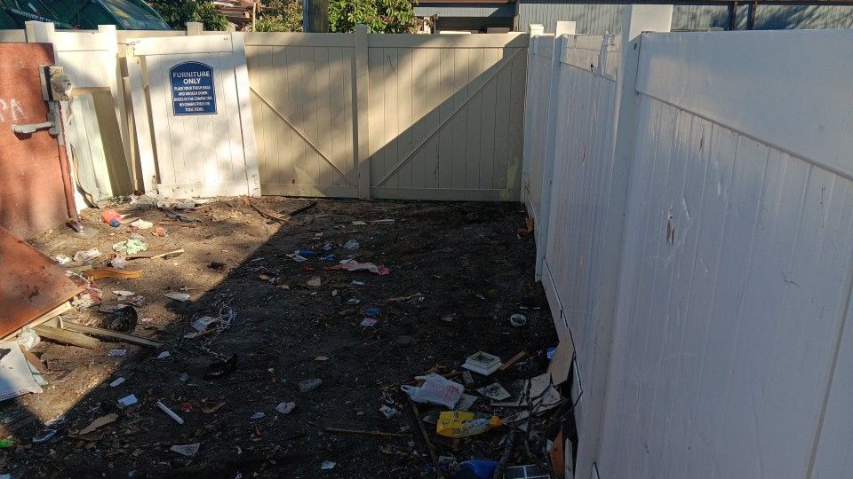 Trash Outs ( Outs Garage, Apartments Comple$$$300