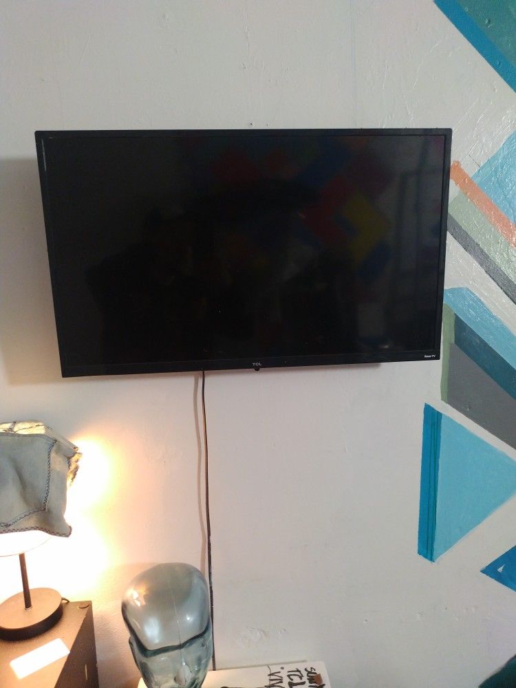 TCL TV And Sound