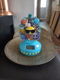 Emoji Clock ( Antique )