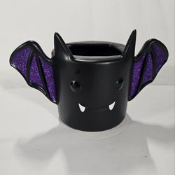 Brand New Bath and Body works halloween black and purple bat hand soap holder